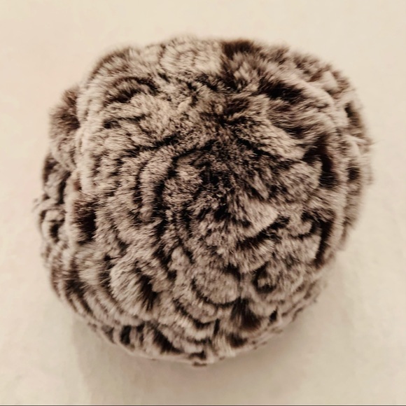 100% FUR TOUQUE GENUINE REX RABBIT FUR IN WINTER COCOA - Picture 4 of 6